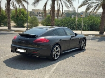 للبيع بورش Panamera 2014