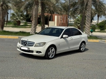 للبيع مرسيديس C class 2011