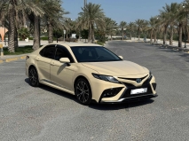 للبيع تويوتا camry 2020