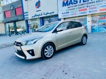 للبيع تويوتا Yaris 2015