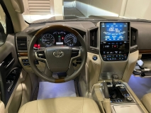 للبيع تويوتا Land Cruiser  2018