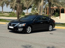 للبيع نيسان Altima 2013