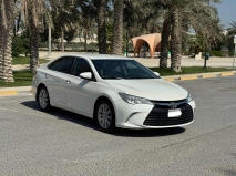 للبيع تويوتا camry 2017