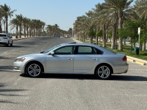 للبيع فولكس واجن Passat  2013