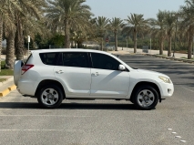 للبيع تويوتا RAV4 2010