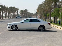 للبيع مرسيديس S class 2016