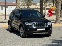 للبيع جيب Grand Cherokee 2011