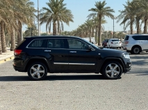 للبيع جيب Grand Cherokee 2011