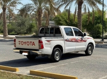 للبيع تويوتا Hilux 2010