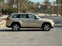 للبيع جيب Grand Cherokee 2011