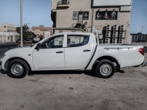 للبيع متسوبيشي L200 2015