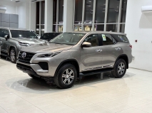 للبيع تويوتا Fortuner 2024