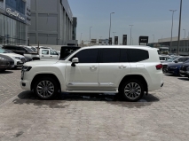للبيع تويوتا Land Cruiser  2024