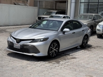 للبيع تويوتا camry 2020