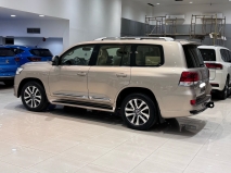 للبيع تويوتا Land Cruiser  2019