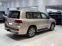 للبيع تويوتا Land Cruiser  2019