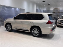 للبيع لكزس LX 2017