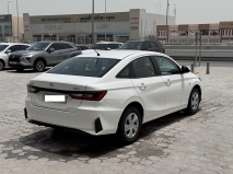 للبيع تويوتا Yaris 2024