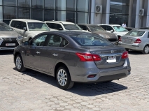 للبيع نيسان Sentra 2025
