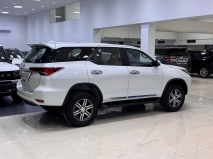 للبيع تويوتا Fortuner 2025