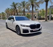 للبيع بي ام دبليو 730 2022