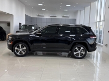 للبيع جيب Grand Cherokee 2023