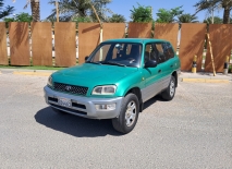 للبيع تويوتا RAV4 1998