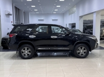 للبيع تويوتا Fortuner 2016