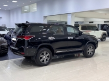 للبيع تويوتا Fortuner 2016
