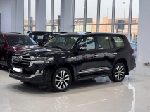 للبيع تويوتا Land Cruiser  2019