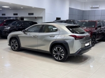 للبيع لكزس RX 2023