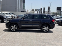للبيع جيب Grand Cherokee 2011