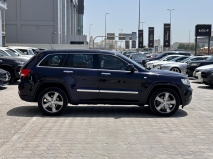 للبيع جيب Grand Cherokee 2011