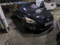 للبيع نيسان Altima 2014