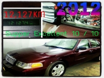 للبيع فورد Crown Victoria 2012