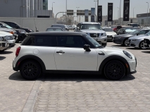 للبيع مني كوبر Mini Cooper 2023