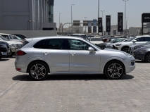 للبيع بورش Cayenne S 2012