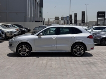 للبيع بورش Cayenne S 2012