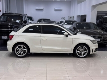للبيع أودي A1 2014