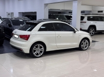 للبيع أودي A1 2014