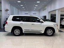 للبيع تويوتا Land Cruiser  2017