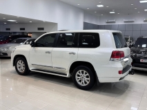 للبيع تويوتا Land Cruiser  2017