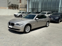 للبيع بي ام دبليو 7 Series 2010