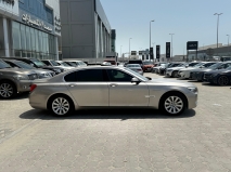 للبيع بي ام دبليو 7 Series 2010