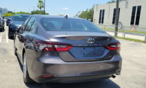 للبيع تويوتا camry 2024