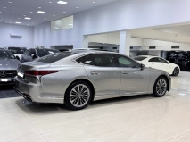 للبيع لكزس LS 2019