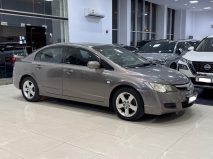 للبيع هوندا Civic 2009