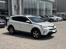 للبيع تويوتا RAV4 2016