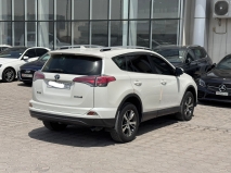 للبيع تويوتا RAV4 2016