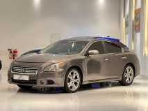للبيع نيسان Altima 2012